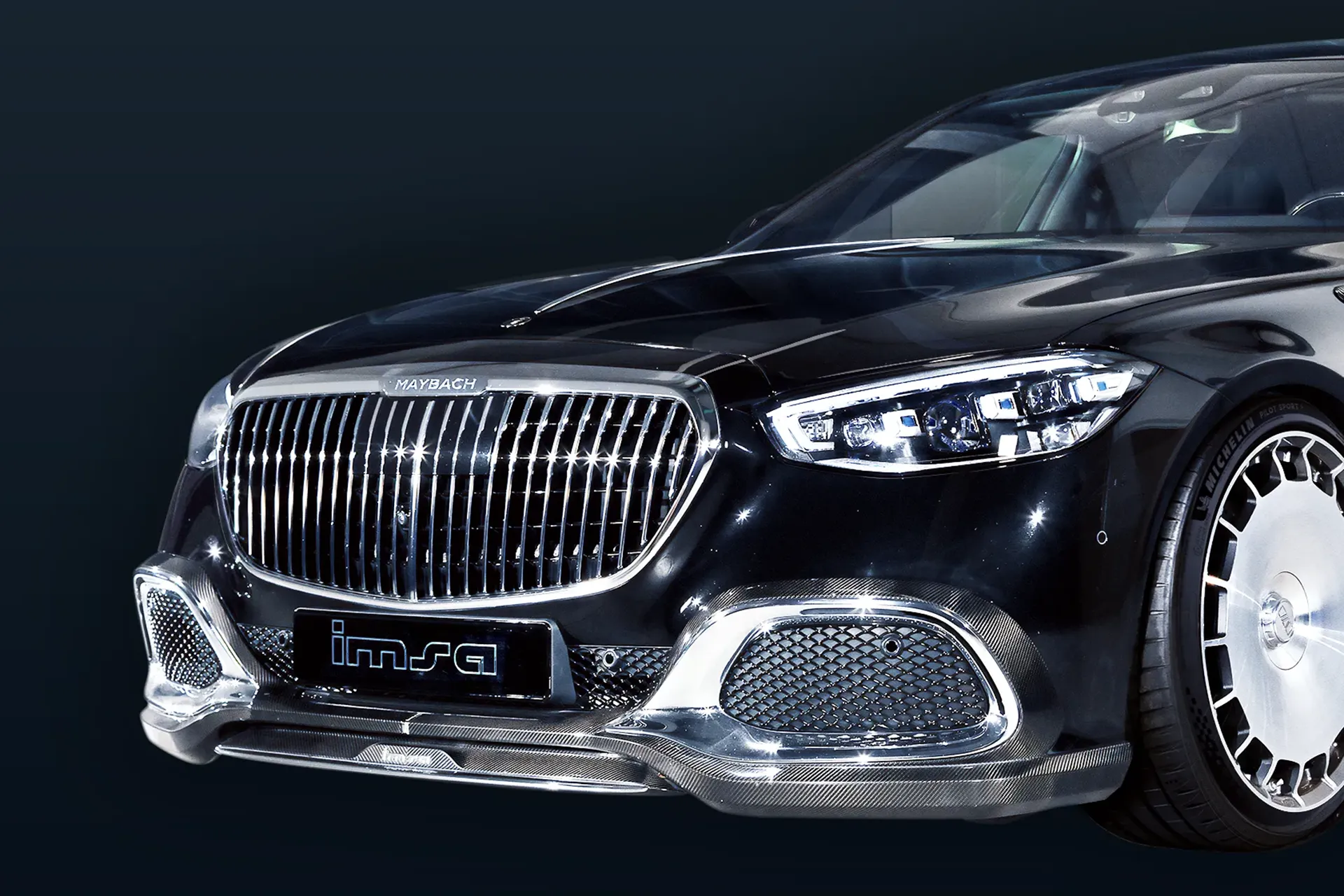 IMSA Front Signature Commission in der Frontansicht des Mercedes-Maybach W223